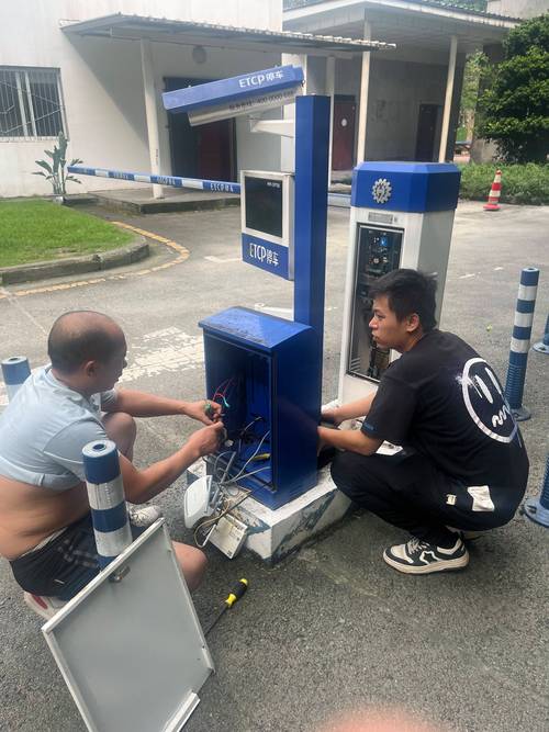 從“一位難求”到“有位無車” 停車場空置與無序停放的治理之道
